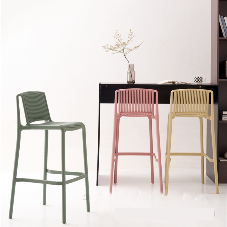 Недорогая барная мебель: промы – обзор и цена Outdoor Furniture Kitchener