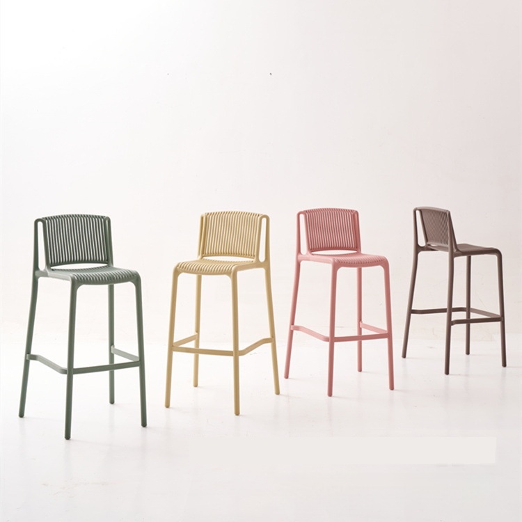 Недорогая барная мебель: промы – обзор и цена Outdoor Furniture Kitchener